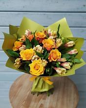 Букет цветов из:  Альстромерии и Розы #REPLACE_PRED# Красногородске