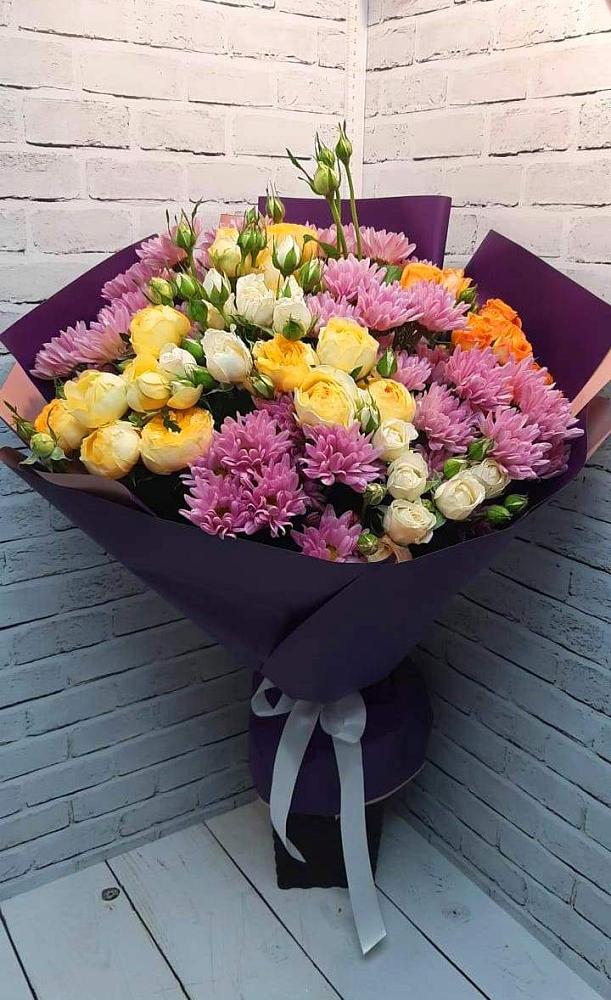 Букет цветов из: Хризантемы и Розы в Красногородске
