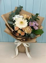 Букет цветов из:  Герберы и Хризантемы в Красногородске
