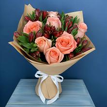 Букет цветов из:  Розы и Альстромерии #REPLACE_PRED# Красногородске