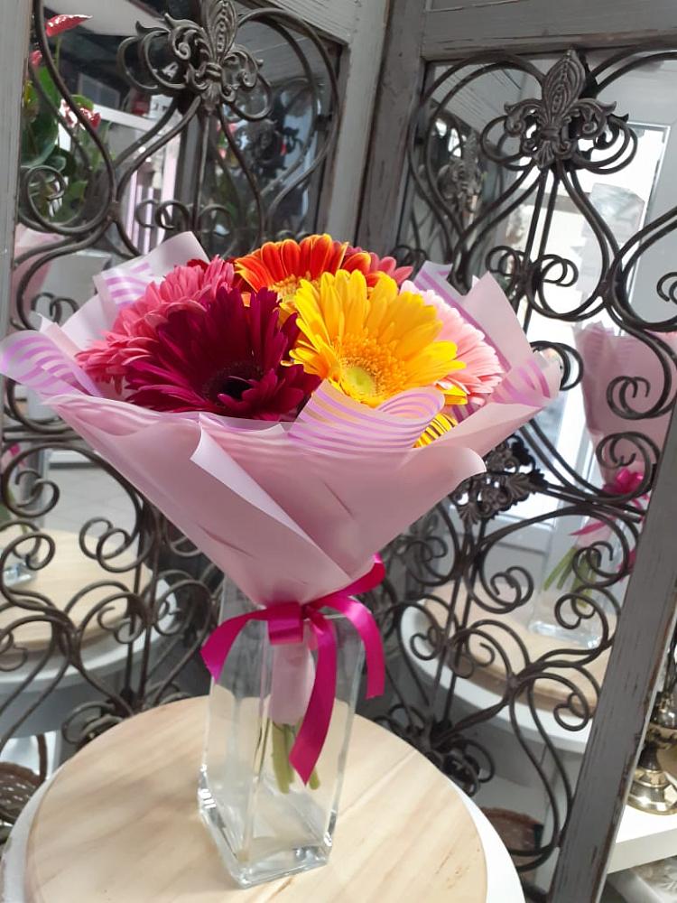 Букет цветов из: Герберы в Красногородске