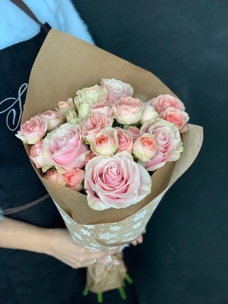 Букет цветов из: Хризантемы и Розы в Красногородске