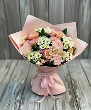 Букет цветов из:  Гвоздики, Розы и Хризантемы в Красногородске