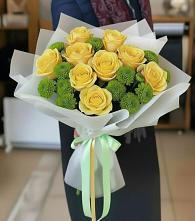 Букет цветов из:  Хризантемы и Розы в Красногородске