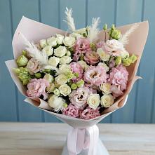 Букет цветов из:  Альстромерии и Розы в Красногородске